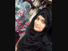Blonde Desi girl flaunts her body in a video call