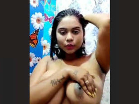 New video of a stunning Desi girl, Oasi Das, in action