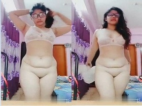 Busty Indian babe flaunts her big butt and vagina