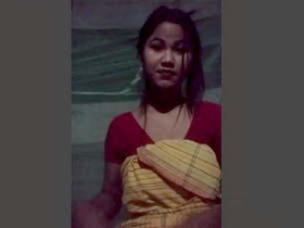 Adorable teenage girl gets her fingers pleasured in this steamy video
