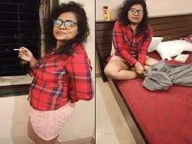 Isha Bhabhi enjoys rough anal sex with her ex-lover