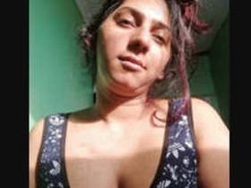 Explore the Sensual World of a Desi Beauty's Curvy Assets