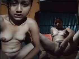 Beautiful Indian woman gives sensual handjob