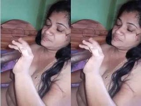 Bhabhi gets her pussy licked and fucked by her lover