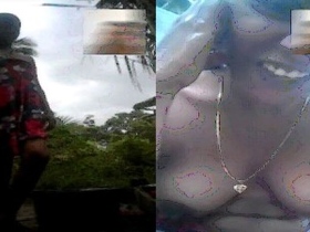 Tamil babe from Salem village plays chess in the bathtub and teases with her breasts