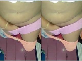 Desi Bhabhi dominates herself with intense pleasure