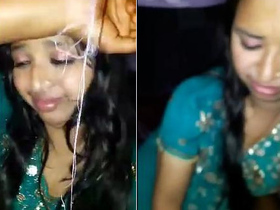 Desi babe shows off her naked pussy in steamy video