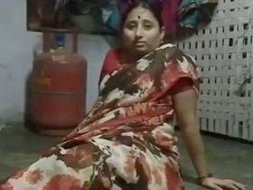 Mature Indian MILF Sailor enjoys solo play