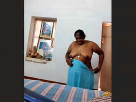 Tamil aunty in sexy clothes teases in public