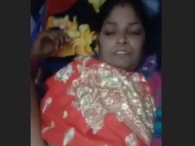 Mature bhabhi gets fucked by lover and moans in pleasure