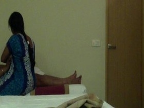 Masturbate with Hindi maids and their dirty talk in Delhi