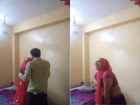 Passionate Desi Bhabhi's Romantic Encounter