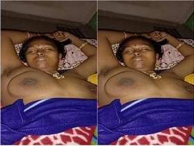 Naughty wife caught on camera in a hot Desi video