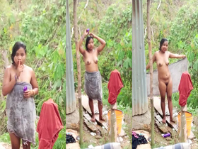 Bangla babe flaunts her naked body in a provocative video