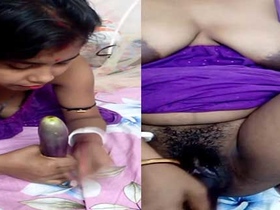 Bengali wife Brinjal pleasures herself with fingers
