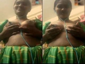 Desi Bhabhi's steamy video call with her lover