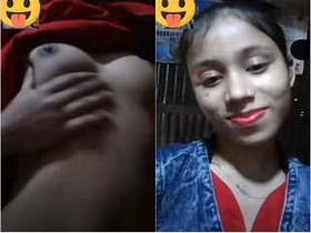 Bangla babe flaunts her big boobs