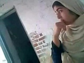 Muslim woman in hijab ties up her neighbor and prime minister for sex