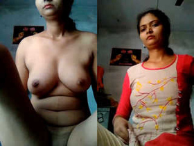 Exclusive video of a country girl revealing her body