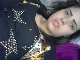 Pakistani wife gets anal from her lover