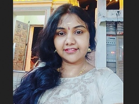 Kruthika's exclusive Tamil milf videos for Pongal celebration