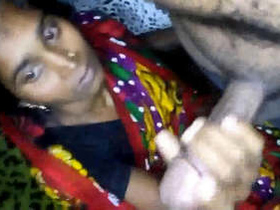 Desi bhabhi gets naughty in the village