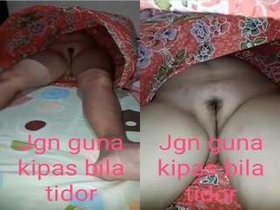 Secretly filmed wife's pussy in action