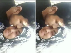 Indian girlfriend gives blowjob in amateur video