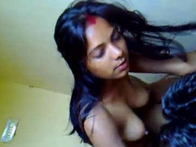 Bihar nurse and driver indulge in steamy sex in the back of an ambulance