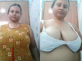 Miktanker's pussy licking and fingering session with a wet and moaning bhabi