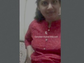 Pakistani babe flaunts her breasts on camera