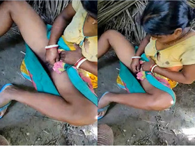 Amateur Indian wife shaves her pussy in exclusive video