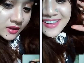 Cute Desi girl in sex chat