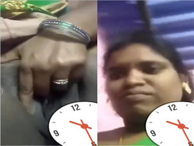 Amateur Indian bhabhi fingers her pussy in exclusive video