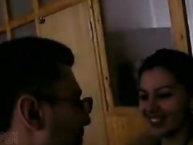 Desi girls get it on in a steamy hindi movie