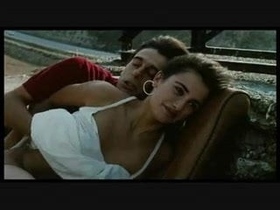 Penelope Cruz and her celebrity partner indulge in passionate kissing