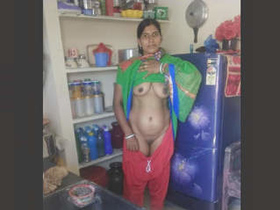 Rashma's seductive striptease