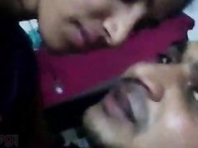 Nipple sucking and kissing in amateur Indian sex video