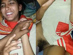 Desi aunty gets anal pounding with strapon