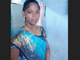 Indian bhabhi flaunts her big boobs and hairy pussy