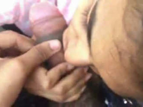 Indian babe gives BJ in the open air