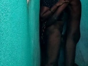 Kerala aunty enjoys some chess time and sex in Tamil video