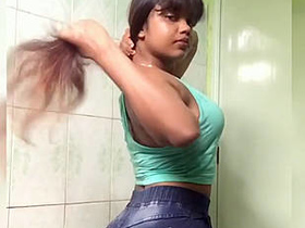 Indian babe with big breasts gets naughty