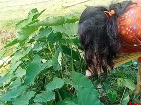 Bengali bhabhi's steamy sex video