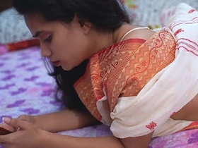 Hot Bhabhi's POV in Glamorous Video