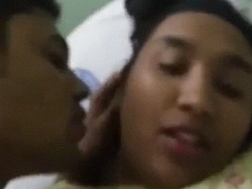 Bangladeshi couple enjoys taco and boobs sucking
