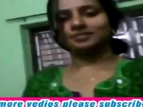 Tamil aunty's big boobs and hot sills in Madurai agawai video