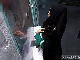 Arab Egyptian woman demands money for sex in XXX video