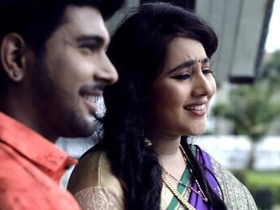 Silent passion: A paid video of love without words