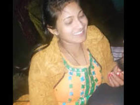 Desi couple's intimate and kinky pissing and kissing session